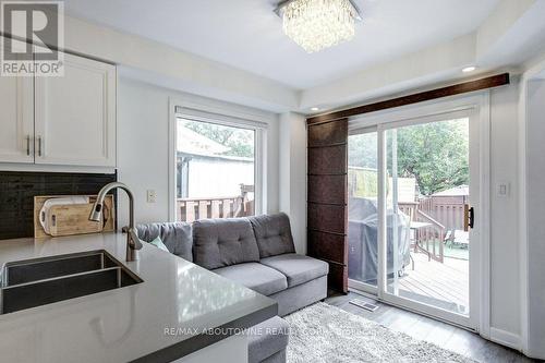 2183 Birchleaf Lane, Burlington, ON 