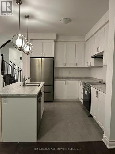 8 AUTUMN DRIVE , Wasaga Beach, Ontario L9Z 0K7 3