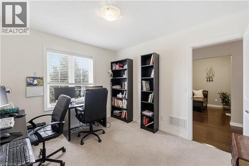 36 Aird Court, Milton, ON 