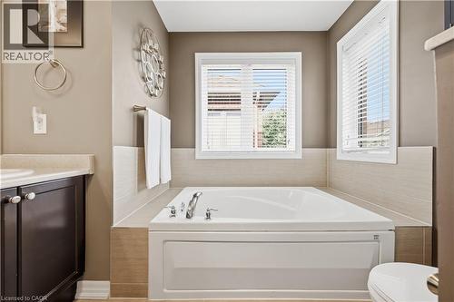 36 Aird Court, Milton, ON 