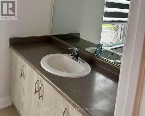128 Cole Terrace, Woodstock, ON 