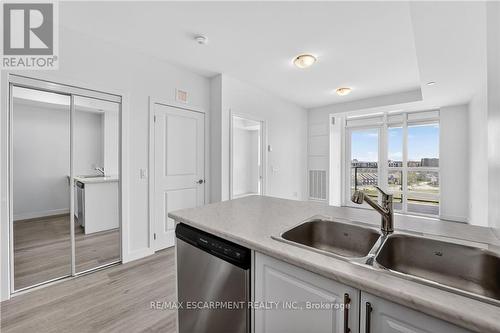 809 - 461 Green Road, Hamilton, ON 