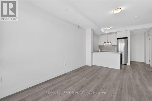 809 - 461 Green Road, Hamilton, ON 