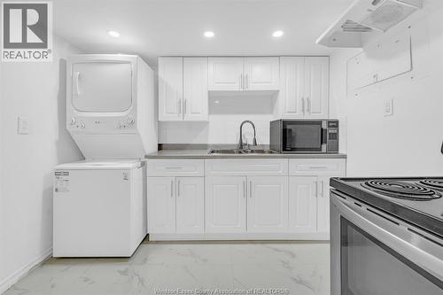 1952 Pillette, Windsor, ON 