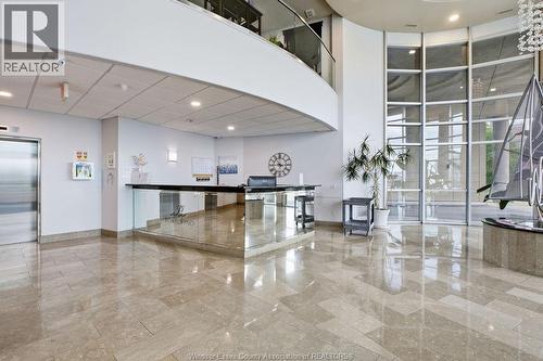 1225 Riverside Drive Unit# 801, Windsor, ON 
