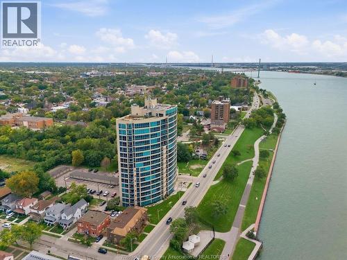 1225 Riverside Drive Unit# 801, Windsor, ON 