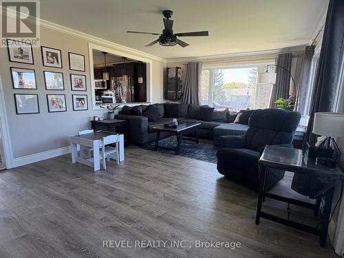 1198 Nahma Road, Cochrane, ON 