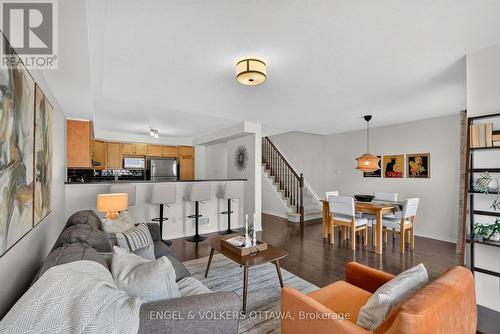 121 Quito Private, Ottawa, ON 
