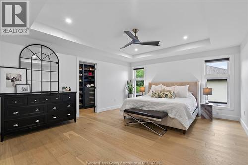 2549 Mayfair Avenue South, Lasalle, ON 