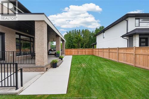 2549 Mayfair Avenue South, Lasalle, ON 