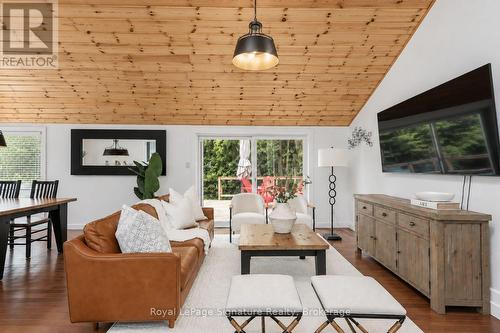 40 51St Street N, Wasaga Beach, ON 