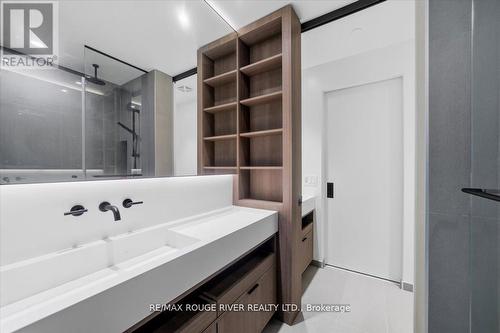 3808 - 55 Charles Street E, Toronto, ON 