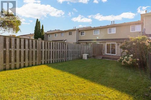 33 Lorna Rae Boulevard, Toronto, ON 