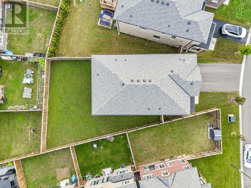 7 Priory Drive, Whitby, ON 