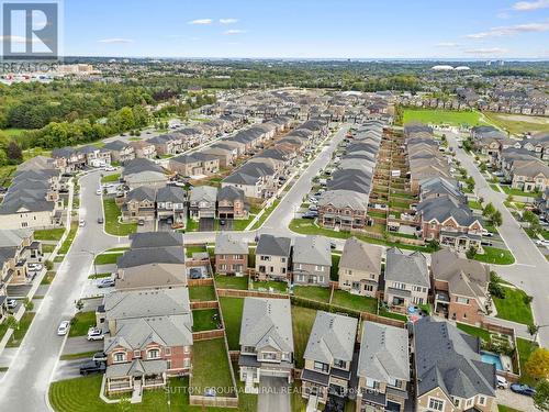 7 Priory Drive, Whitby, ON 