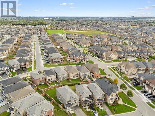 7 Priory Drive, Whitby, ON 