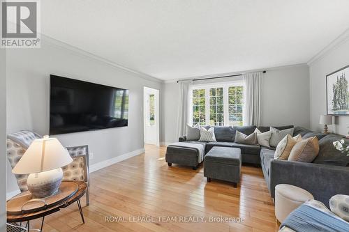 10493 St John Street, North Dundas, ON 