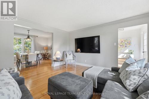 10493 St John Street, North Dundas, ON 
