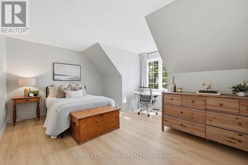 10493 St John Street, North Dundas, ON 