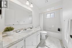 Upper bathroom - 