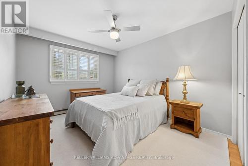 Bedroom 2 with walk in closet - 128 Holmcrest Trail, Toronto, ON 