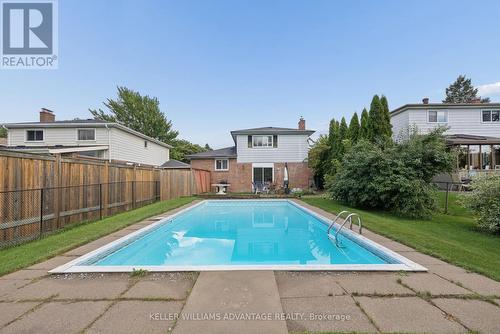 Looking toward the house - 128 Holmcrest Trail, Toronto, ON 