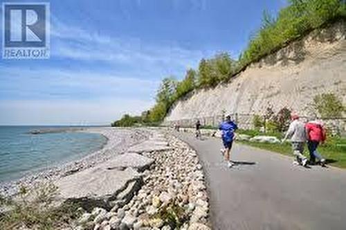 Lovely Waterfront Community - 128 Holmcrest Trail, Toronto, ON 