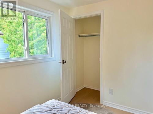 315 Roywood Crescent, Newmarket, ON 
