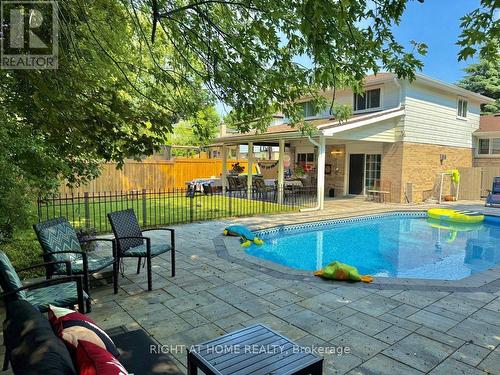 315 Roywood Crescent, Newmarket, ON 
