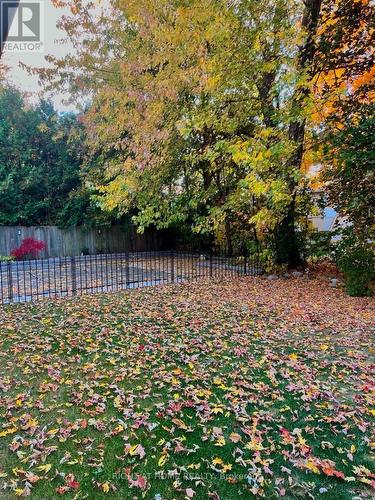 315 Roywood Crescent, Newmarket, ON 