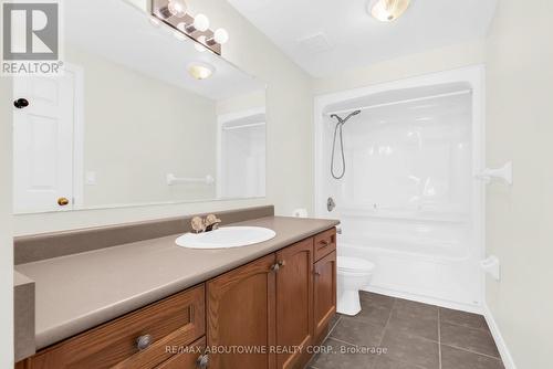4pc Bathroom - 18 Haney Drive, Guelph, ON 