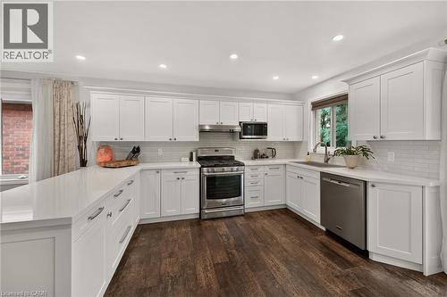 225 Dover Avenue, Port Dover, ON 