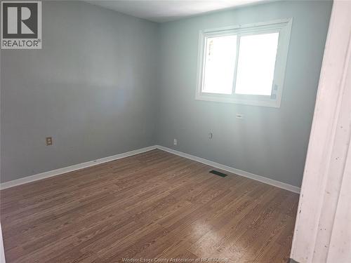 931 Campbell Ave, Windsor, ON 