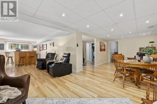 1988 Mapleridge Drive, Peterborough (Monaghan Ward 2), ON 