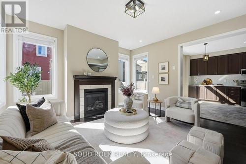 Abundant natural light - 55 Solaris Drive, Ottawa, ON 