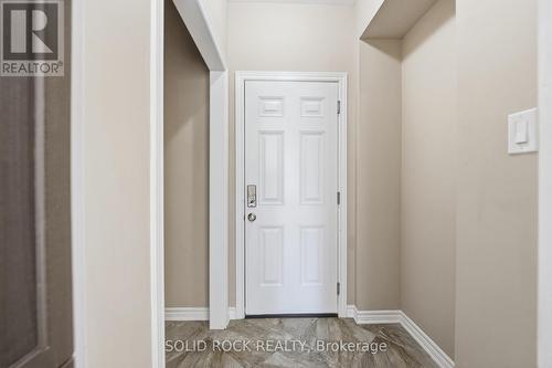 Mudroom - 55 Solaris Drive, Ottawa, ON 