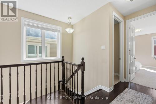 9' ceiling on both levels - 55 Solaris Drive, Ottawa, ON 