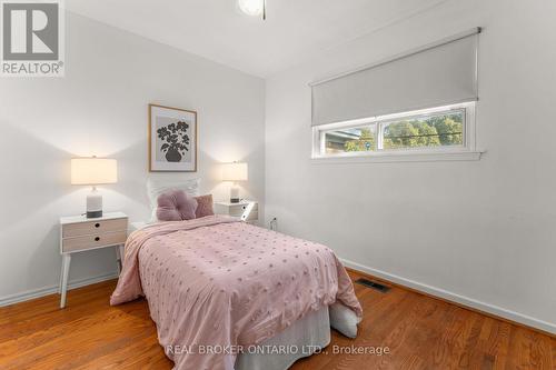 55 Rayoak Drive, Toronto, ON 