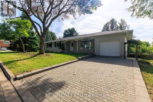 67 WOODTHORPE ROAD , Toronto, Ontario M4A 1S6 3