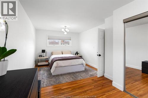 735 Lounsborough, Windsor, ON 
