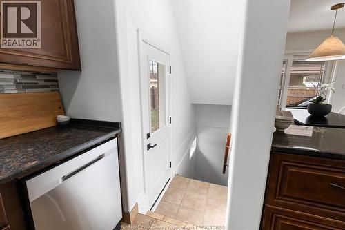 735 Lounsborough, Windsor, ON 