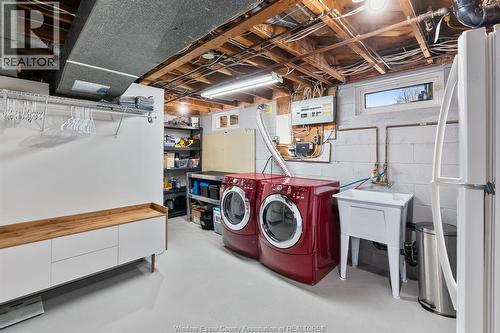 735 Lounsborough, Windsor, ON 