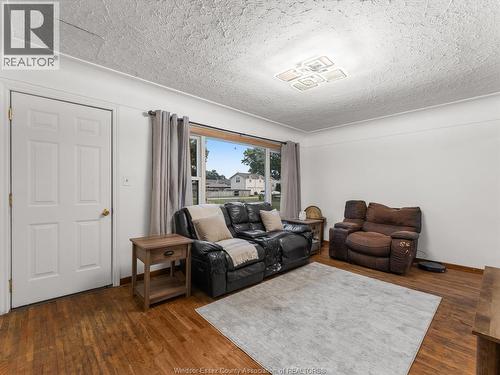 4 Standaert Road, Chatham-Kent, ON 