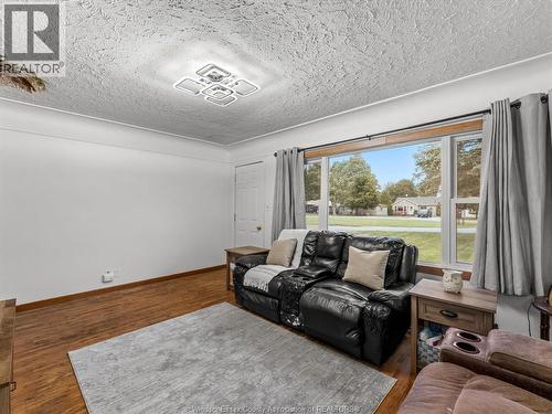 4 Standaert Road, Chatham-Kent, ON 
