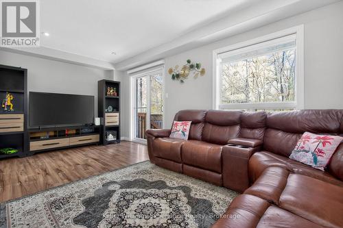 992 Cook Drive, Midland, ON 