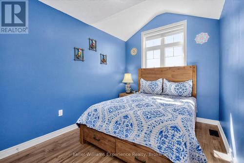 992 Cook Drive, Midland, ON 