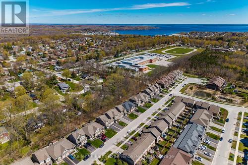 992 Cook Drive, Midland, ON 