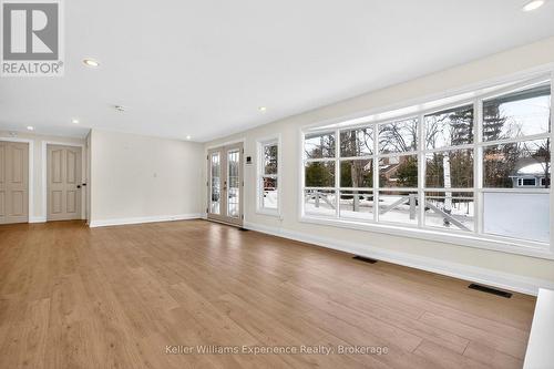29 Nida Drive, Tiny, ON 