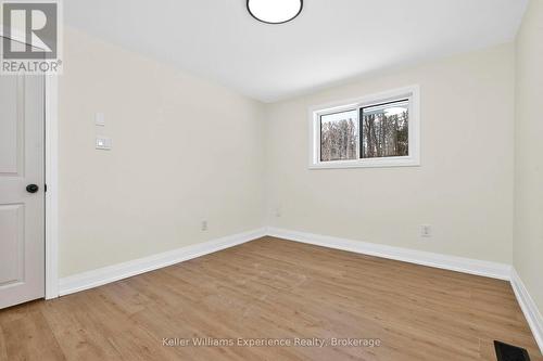 29 Nida Drive, Tiny, ON 