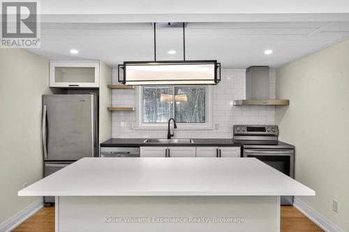 29 Nida Drive, Tiny, ON 